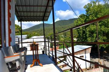 Фотографии Гостевой дом Guest House Metreveli г. Боржоми (Грузия) №3 Фото Гостевой дом Guest House Metreveli г. Боржоми 3