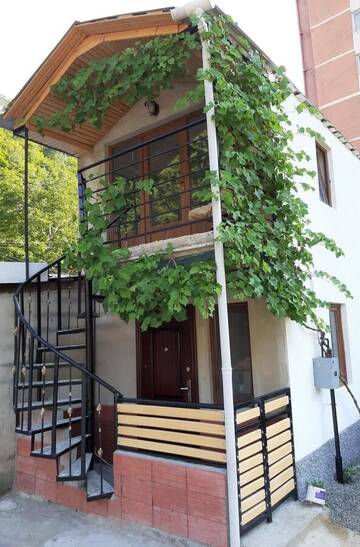 Фотографии Гостевой дом Georgian House г. Боржоми (Грузия) №1 Фото Гостевой дом Georgian House г. Боржоми 1