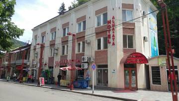 Фотографии Отель Alma-Ata Hotel г. Боржоми (Грузия) №1 Фото Отель Alma-Ata Hotel г. Боржоми 1