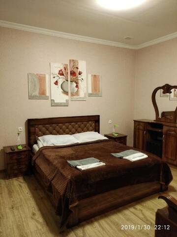 Фото номера Люкс с 1 спальней и диваном-кроватью Отель Alma-Ata Hotel г. Боржоми 2