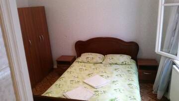 Фото номера Апартаменты с 3 спальнями Гостевой дом Guest House Green Rose г. Боржоми 5