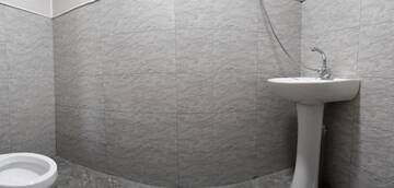 Фото номера Улучшенные апартаменты Гостевой дом Weekend House г. Боржоми 18