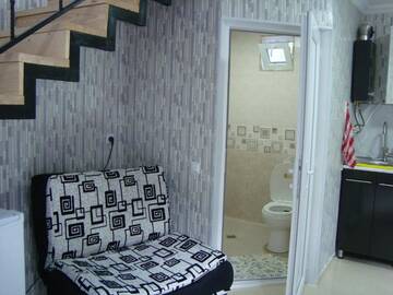 Фото номера Двухместный номер с 2 отдельными кроватями и балконом Гостевой дом Irakli Guesthouse г. Боржоми 36
