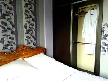 Фото номера Номер с кроватью размера «queen-size» Гостевой дом Guest House Metreveli г. Боржоми 12