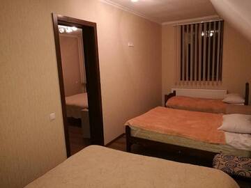 Фото номера Cемейный номер с собственной ванной комнатой Гостевой дом Guest House Borjomi Forest г. Боржоми 4
