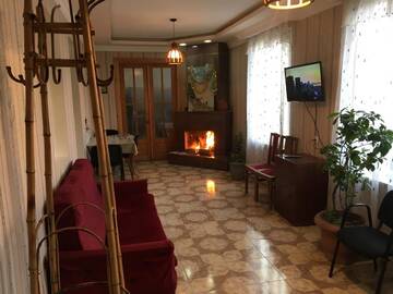 Фото номера Четырехместный номер Гостевой дом Guest House Shvelidze г. Боржоми 4