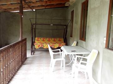 Фото номера Трехместный номер с балконом Гостевой дом Guesthouse Megi on Robaqidze 6 г. Боржоми 13
