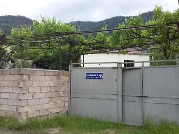 Фото номера Трехместный номер с балконом Гостевой дом Guesthouse Megi on Robaqidze 6 г. Боржоми 27