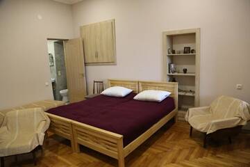 Фото номера Дом с 2 спальнями Гостевой дом Old Borjomi House г. Боржоми 34