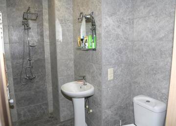 Фото номера Дом с 2 спальнями Гостевой дом Old Borjomi House г. Боржоми 44