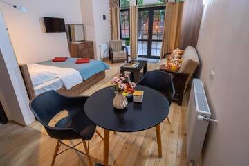 Фото номера Апартаменты Апарт-отели Wine Inn Borjomi Aparthotel г. Боржоми 10
