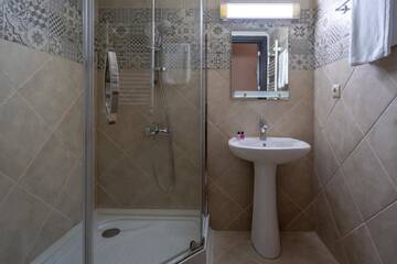 Фото номера Апартаменты Апарт-отели Wine Inn Borjomi Aparthotel г. Боржоми 28
