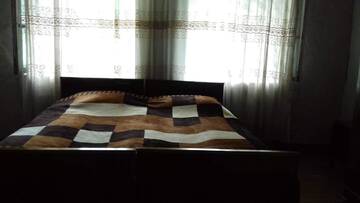 Фото номера Дом с 2 спальнями Дома для отпуска Eco Hotel Borjomi г. Боржоми 12