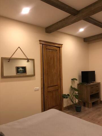 Фото номера Семейный двухместный номер с 1 кроватью Гостевой дом GUEST HOUSE BORJOMI VERDE г. Боржоми 6