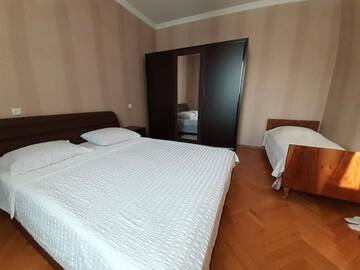 Фото номера Трехместный номер Гостевой дом Guest house Dati г. Боржоми 8
