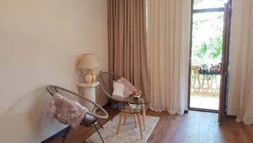 Фото номера Дом с 2 спальнями Дома для отпуска Hillside Orbeliani Residence г. Боржоми 53