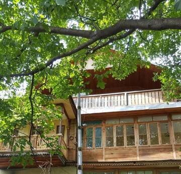 Фото номера Дом с 2 спальнями Дома для отпуска Hillside Orbeliani Residence г. Боржоми 31