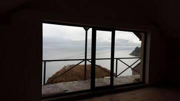 Фото номера Трехместный номер с видом на озеро Гостевой дом Lake Tabatskuri г. Боржоми 18